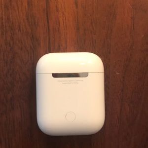 Airpods charging case